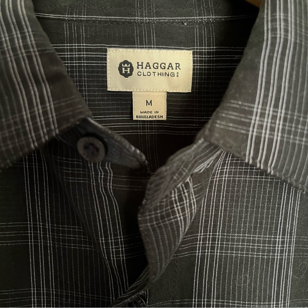 HAGGAR Men’s Button-Up/Dress Shirt Medium